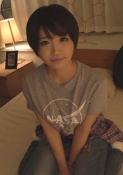 SIRO-4002 第一次拍摄] [九州口音] [快感尖叫] 如果让刚来东京的方言女孩发出爽朗的笑声，感受东京粗大的鸡巴... 业余申请者，第一次拍摄AV 127