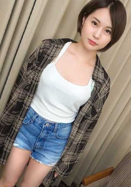 SIRO-4284 【初次拍摄】【这样的美少女竟然..】【高纯度的极品猥尻】被雪肌美女的色情魅力吸引的60分钟。展示出难以置信的色情美的美少女是.. 在网上AV应募→AV体验拍摄 1347