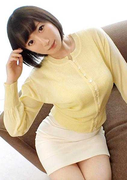 SIRO-4472 【首次拍摄】【晚熟的已婚妇女】【细致的背德侍奉】性生活不满意的晚熟已婚妇女登场。丈夫不陪伴，只沉迷于妄想的美臀已婚妇女... 在网上申请AV→AV体验拍摄 1524