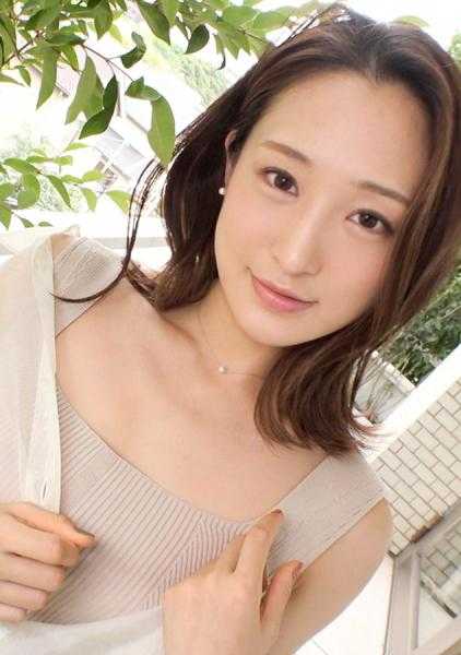 SIRO-4966 【也曾与同性交往过】经验丰富、风格出众的姐姐。在一点点前戏中，兴奋地插入被弄脏的内裤，腰快要崩溃的连续活塞运动炸裂……！ 网络AV应募→AV体验拍摄 1878