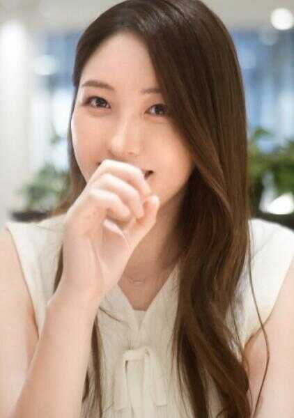 SIRO-5424 禁忌的他人棒性爱！？长期无性生活的美人妻在久违的性爱中理智彻底崩溃！冲向他人棒的她展现出令人禁忌的堕落感！请欣赏这沉溺于快感的女子风姿！【初拍】在网上应征AV→AV体验拍摄 2336