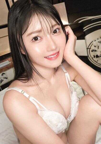 SIRO-5561 越是被看，越是勃起。拥有艺人级美貌的新社会人证明了自己内心的色欲。歌 22岁 不动产销售。 【初拍摄】网上应征AV→AV体验拍摄 2470