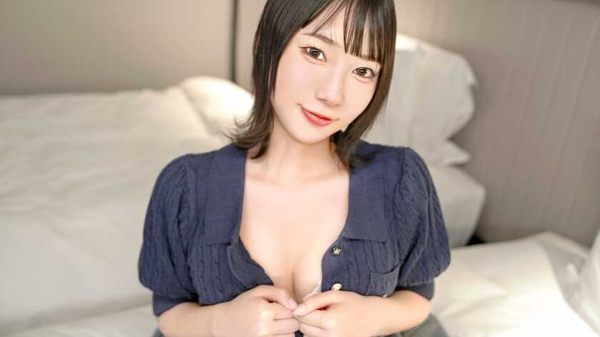 看似成熟的外表下却是超敏感体质！后入每顶一下腰就快要碎掉，从腰到屁股的轮廓正是黄金曲线！最后连精液清理都不马虎，满足这位超级淫乱男友吧！【初拍摄】网上AV应募→AV体验拍摄 2488