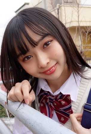 SMUK-040 香乃萌音