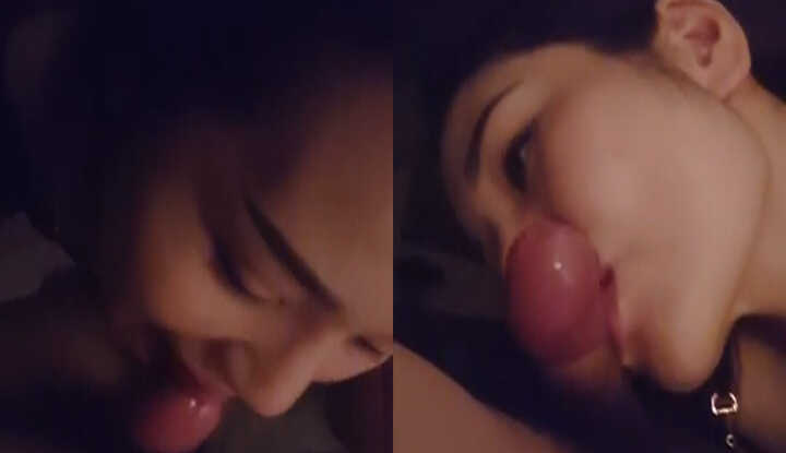 第一次上传露脸人妻，在房间里深情吃肉棒