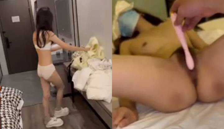 与贫乳妹妹的淫荡交易，我帮她拍美照，她让我玩玩小穴