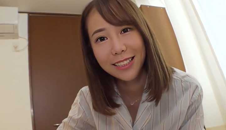 亚洲演艺圈淫梦再现～老公在不起床，我就要恶作剧了喔！