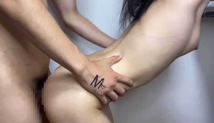 口交和抽插的声音让你听得清清楚楚有没有硬了