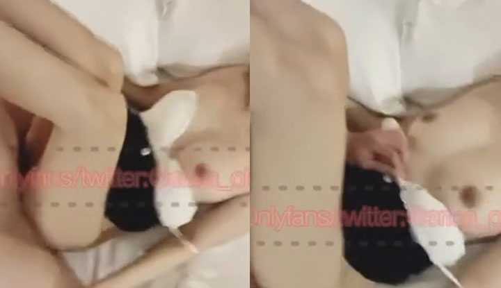 被干的时候双腿举高高，这双腿好美连我自己都受不了～