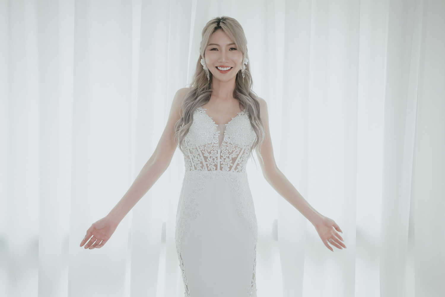 女子图鉴 不嫁了！婚礼NTR！28岁新娘赌气性爱 新郎急Call新娘 她却正被高速抽插小穴不停高潮 (AN9-036)