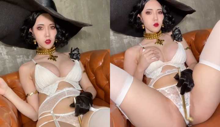 双脚开开白丝诱惑，想不想进入妹子美穴？