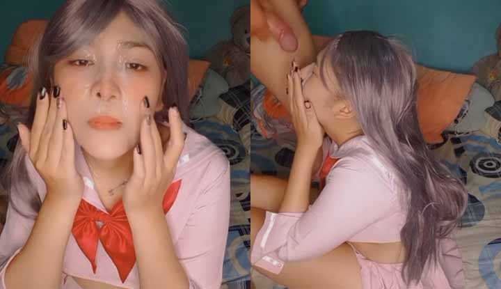 被男友疯狂操干，最后还被颜射满脸刚好当面膜～