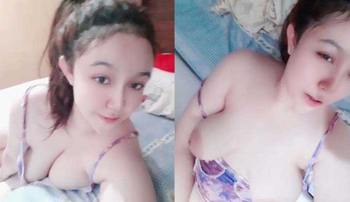 巨乳小妹睡前摸摸小穴快乐又助眠