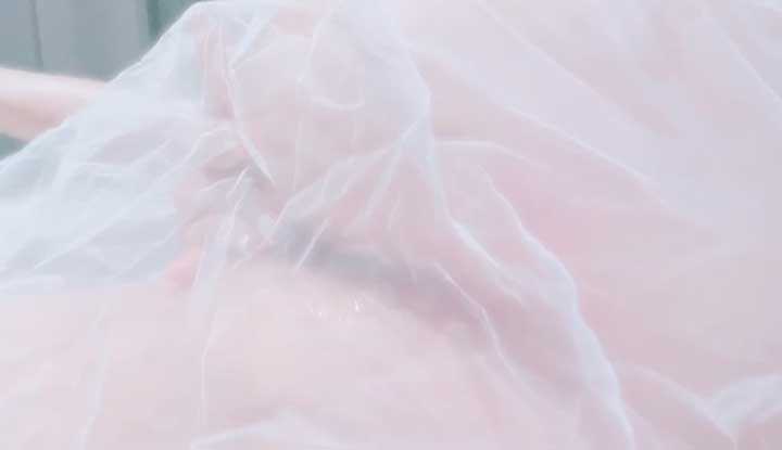 猜猜看我在摸哪里有点湿湿的