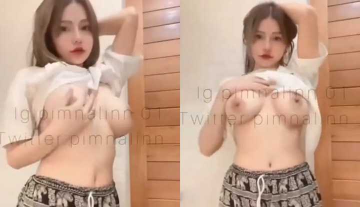 掀起衣服露出完美巨乳诱惑你