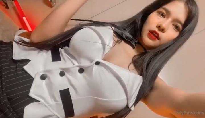 想要漂亮翘秘书帮你服务一下吗？