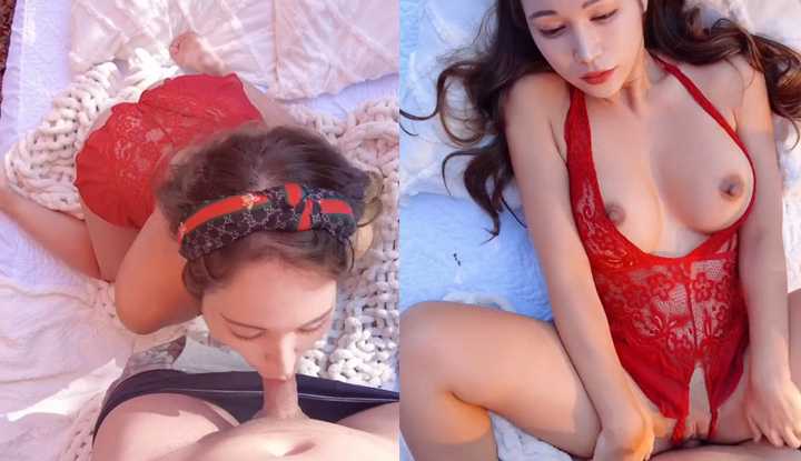 樱花树下的浪漫性爱，粉嫩身躯搭配浪漫樱花雨让人怎能不恋爱～