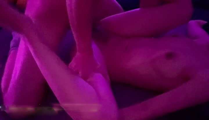 女上高手 猫系女孩