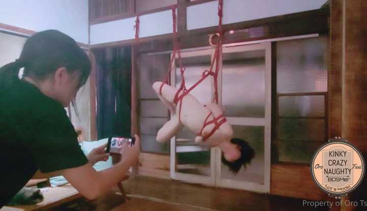 把苡若绑起来操，感觉很刺激又好玩