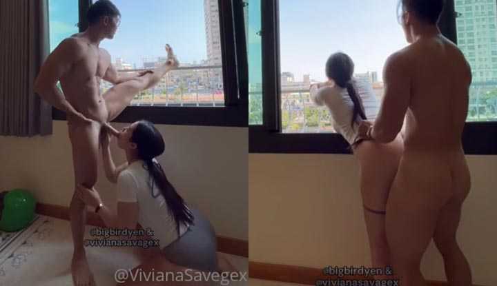 家里有只小母狗，看到肉棒就赶紧上前咬咬