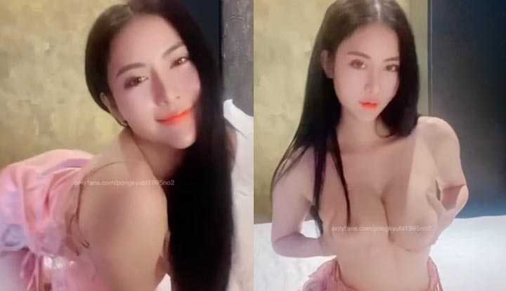 52 - 喝了点酒就开始发骚，捧着巨乳摸穴真好看
