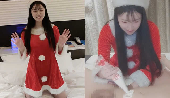 圣诞老公公来家里一起做蛋糕