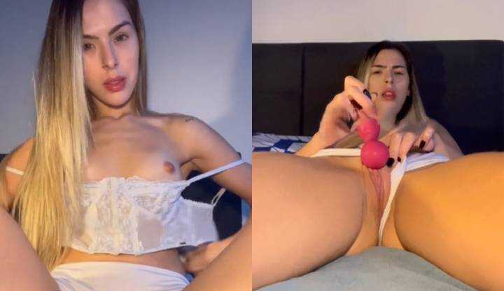 只有Marcela Soares知道如何让自己高潮