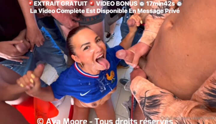 性感足球姐姐Ava Moore一起来庆祝吧！ Onlyfans video leaked