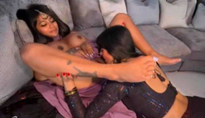 Aaliyah Yasin-还不快点掏出肉棒来加入我们的战局 Onlyfans video leaked
