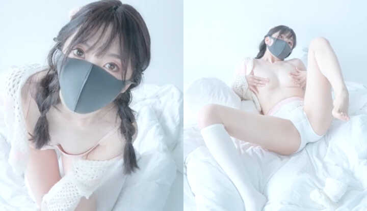 想和 HongKongDoll 一起玩吗？