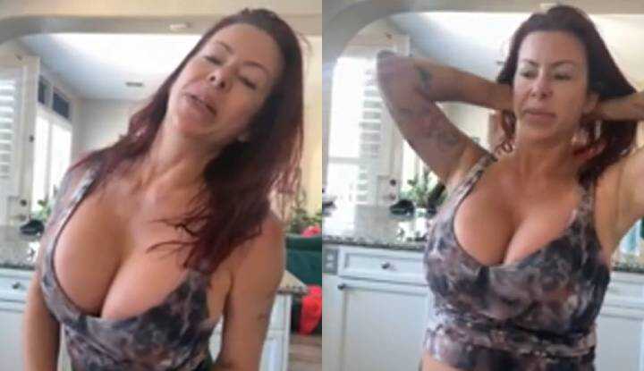 Alexis Fawx-拨弄头发反而更能撩起性欲