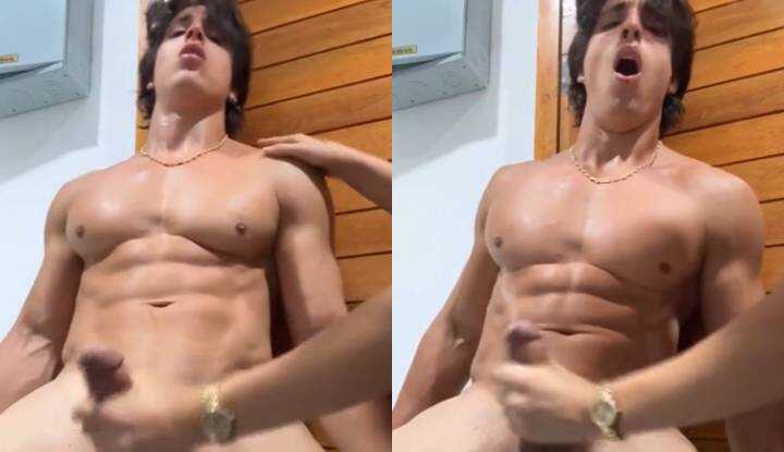 Youssef khelil-美女用手帮肌肉男温柔服务 Onlyfans video leaked