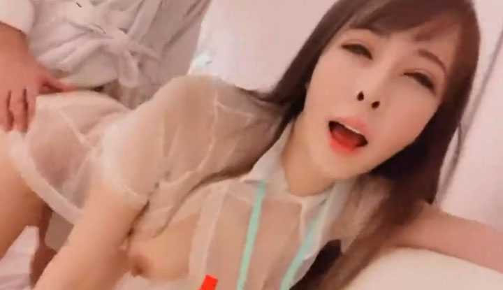 SWAG超靓美女 『princessdolly』传说中会在半夜来巡诊的淫护士，还会有特别的夜间治疗，竟然被我遇到了？ ！