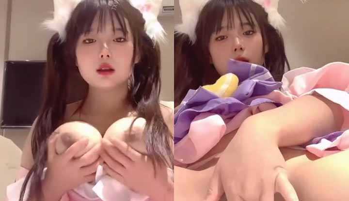 巨乳萝莉抠穴自摸～玩到高潮喷水水