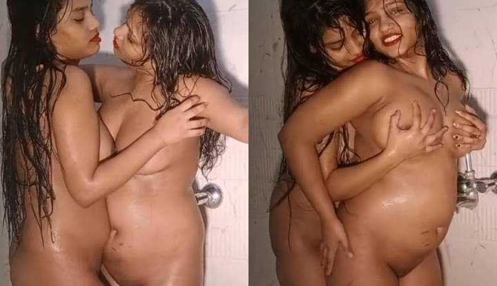 和呛辣闺蜜一起共浴，让男友羡慕一下