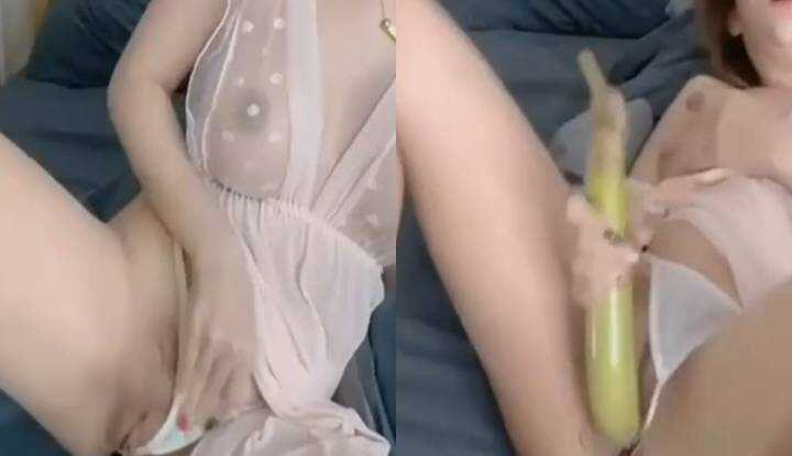 [泰国]  搔痒难耐受不了，干脆拿蔬菜来止痒