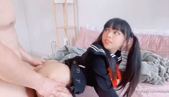 [亚裔] O站大神 kittyxkum 双马尾学生妹被壮汉狂操