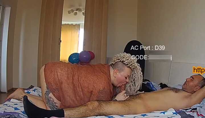 [欧美] 度假太无聊怎么办?随叫随到的外送茶最方便了!