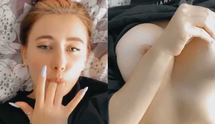 [欧美] O站大神arilaviee～太久没约炮只能舔舔手指过瘾