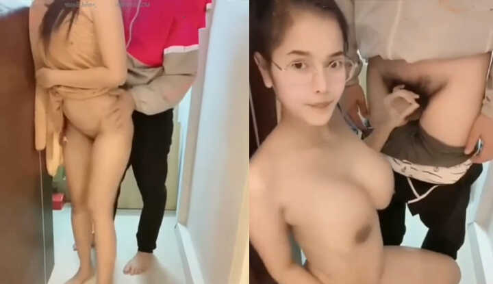 [泰国]  O站巨乳御姐Sooly888，诱惑外送小哥对他又吸又舔！