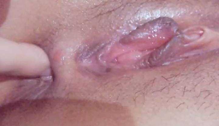 想要叔叔们玩看看我的粉嫩小穴