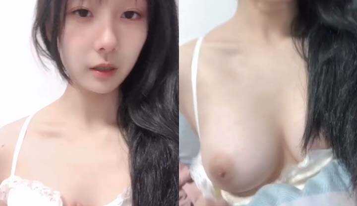 发骚睡不着，睡前露奶自拍诱惑你