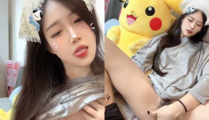 气质美少女自慰私拍，撩起内衣揉奶摸穴呻吟好诱人