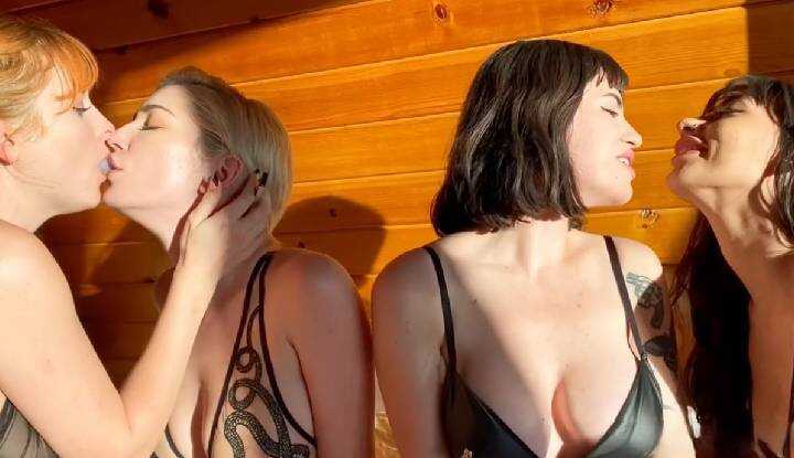 [欧美]  O站大神skyebluegfe～属于姊妹们的秘密下午时光