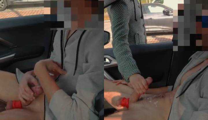 [欧美]  露出系 Gentlyperv～被路过的女子尻出精汁