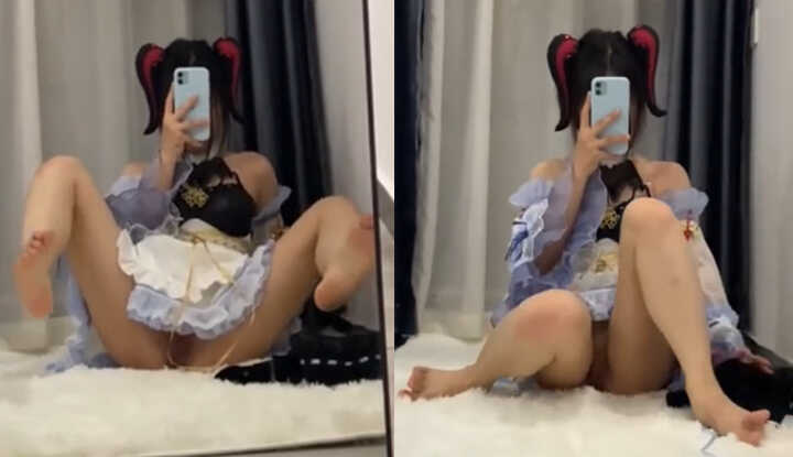 极品白虎萝莉 嘟嘟 定制私拍 Cosplay原神甘雨 对镜激情自慰 粉色巨牛狂插嫩穴娇喘极度淫荡！ 1