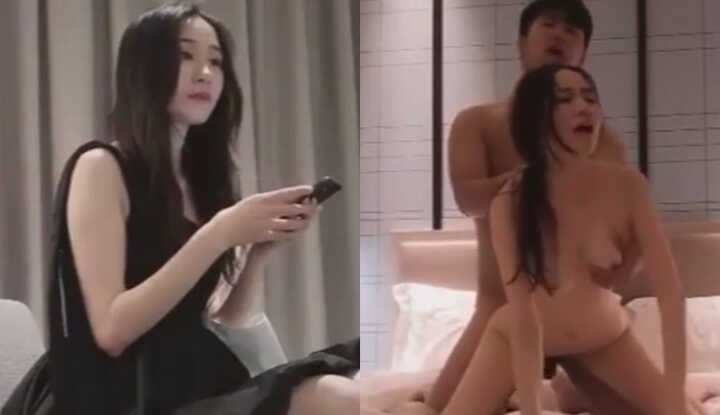 抖音爆火黑色短裙大四学姐 高端外围颜值美若天仙 与小宝探花共同出境 淫骚模样令万人疯求！