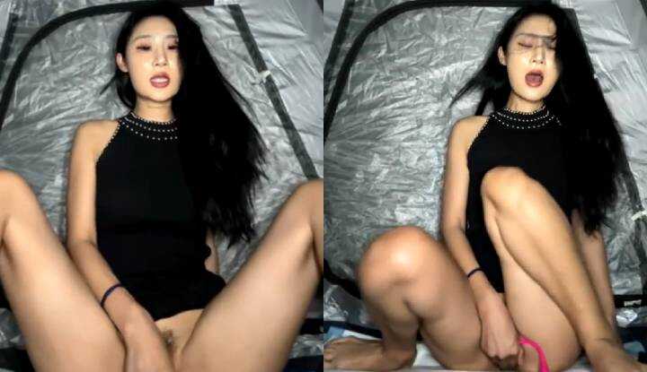 难得在山中路营，当然要体验在大自然中自慰的感觉