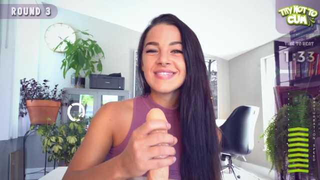 你的害羞女友由Evelin Stone - 试著不要射 - 免费预览