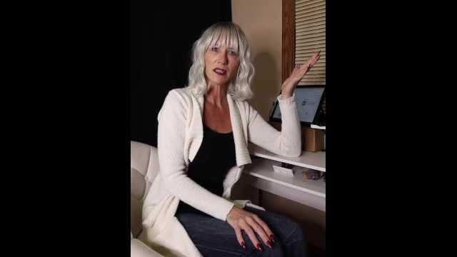 被我的学生抓住了 POV